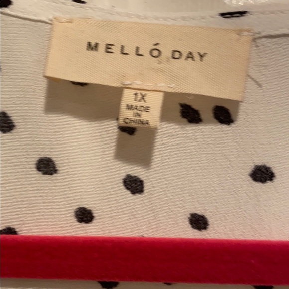 Blouse - Picture 2 of 2